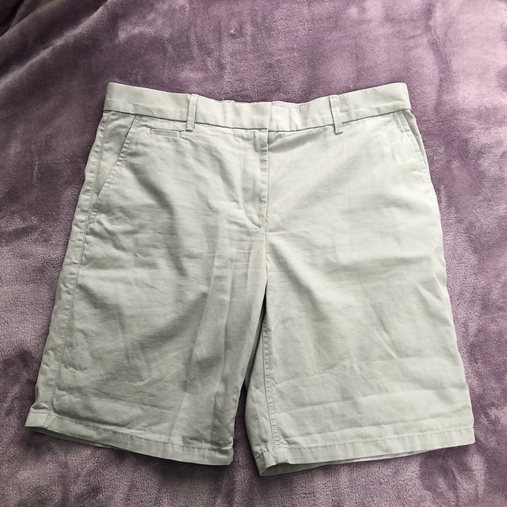 Gray Gap Boyfriend Roll-Up Khaki Shorts